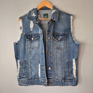 Wild Fable Medium Distressed Denim Button Up Sleeveless Vest Womens Medium